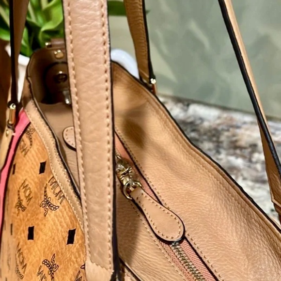 MCM EUC Visetos Striped Tote Cognac Tote Bag - Picture 10 of 11